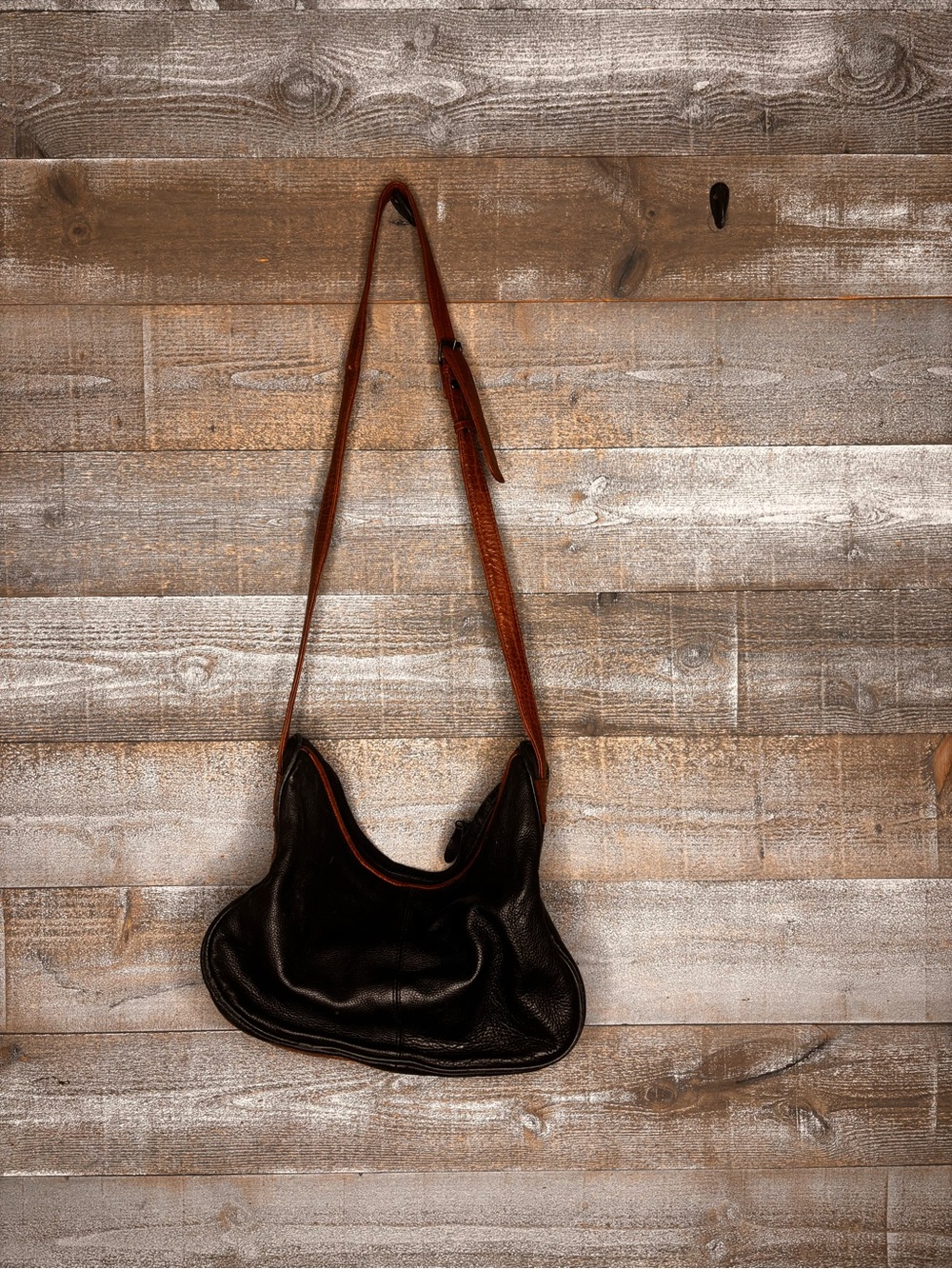 Vintage 100% leather Classic Black Leather hobo crossbody Shoulder Bag